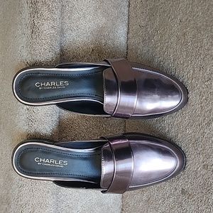 Metallic Loafer Mule Size 7 Silver / Purple